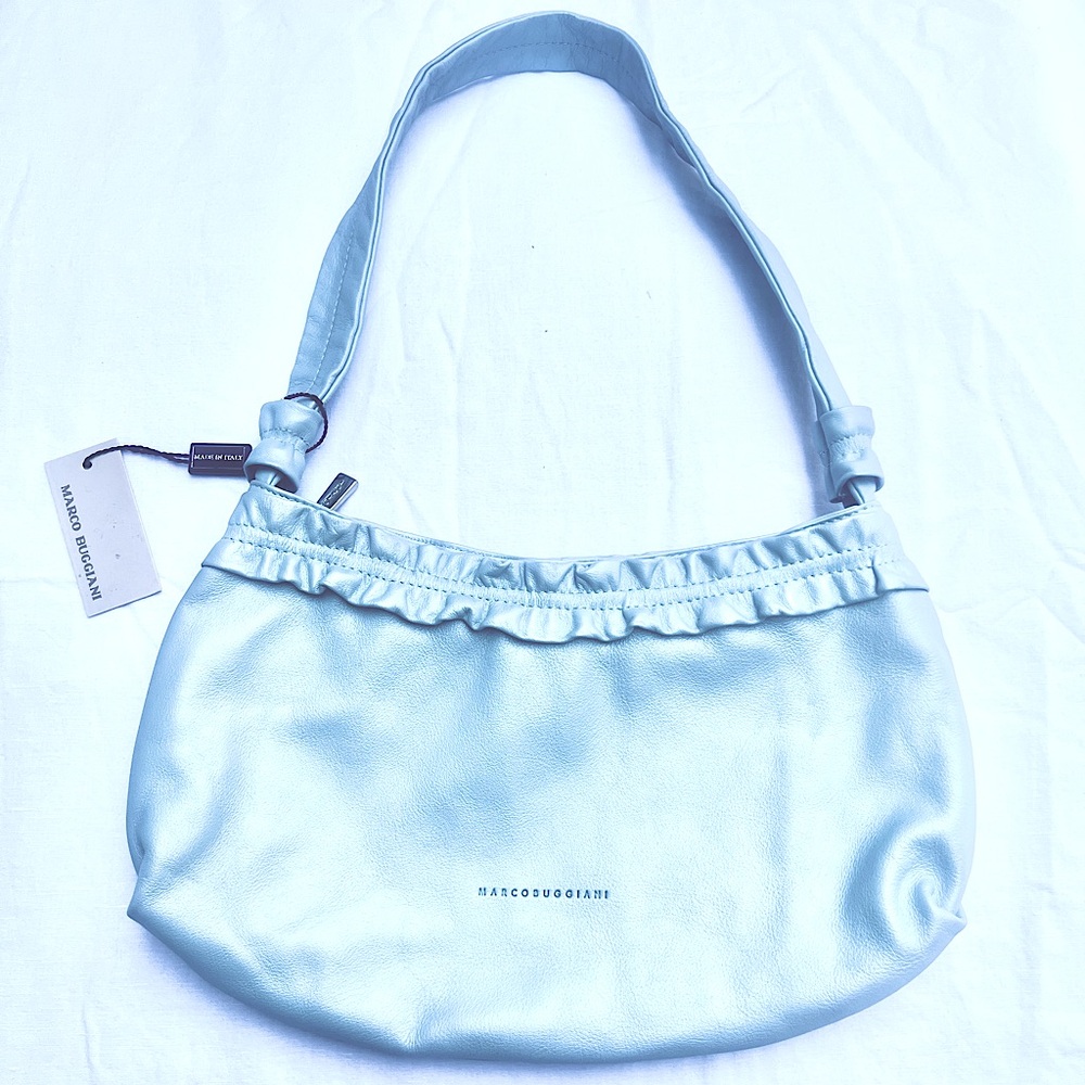 MADE IN ITALY Marco Buggiani GENUINE LEATHER purse with original tag.